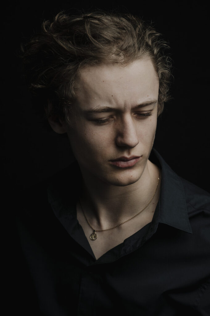 Setcard Studio Sebastian - Sabine Kneidinger Photography